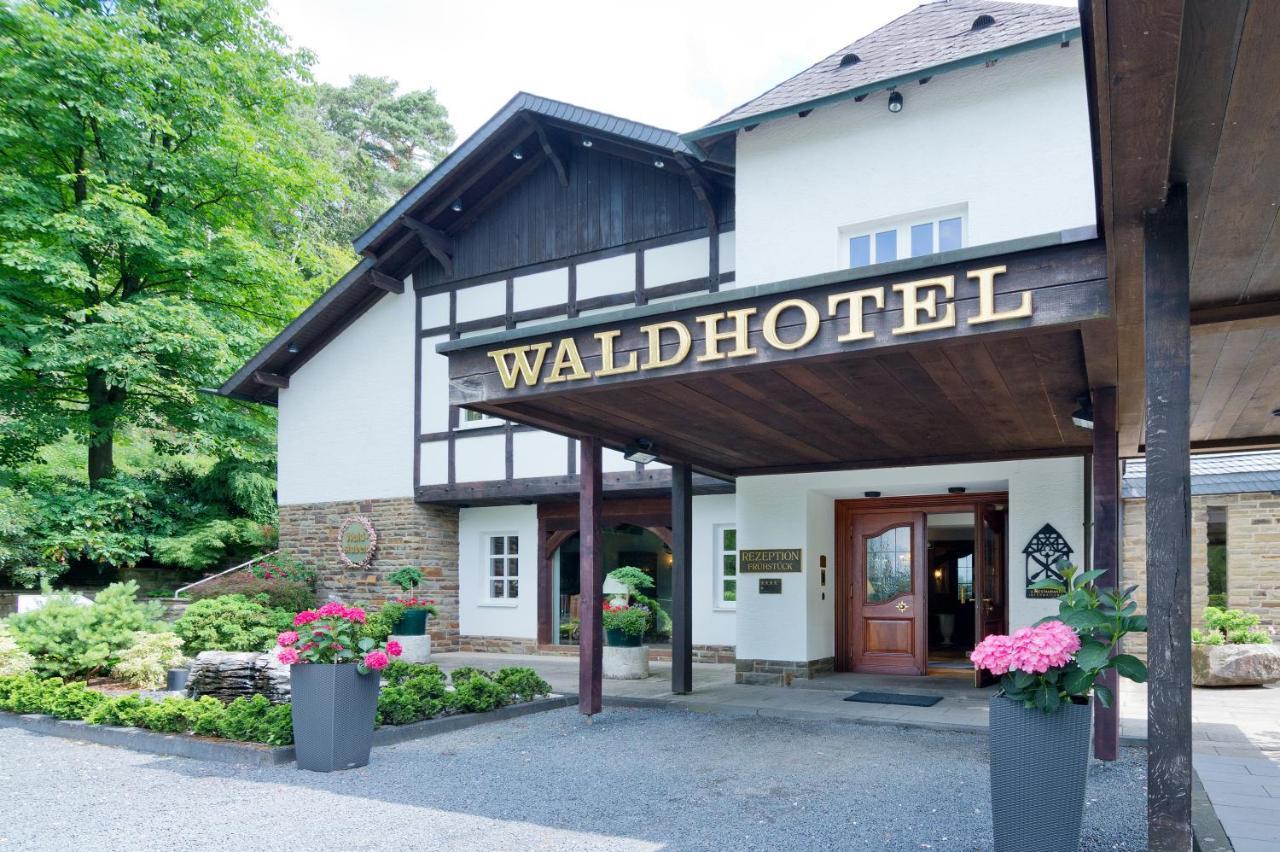 Romantik Waldhotel Mangold Bergisch Gladbach Exterior foto